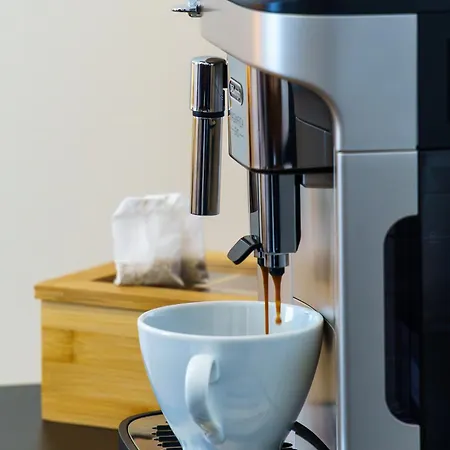 Zwei Wohnungen, Ein Erlebnis: Platz Fuer 6 In 4 Schlafzimmern Am Wismarer Hafen Appartamento Wißmar