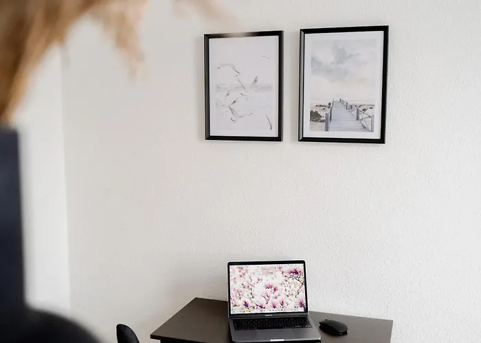 Zwei Wohnungen, Ein Erlebnis: Platz Für 6 In 4 Schlafzimmern Am Wismarer Hafen * Wißmar